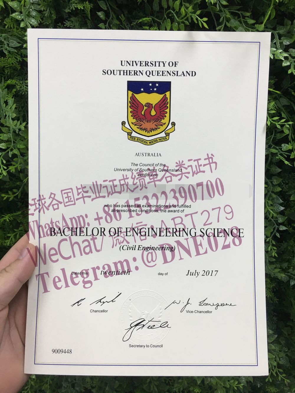办理购买澳大利亚南昆士兰大学毕业证成绩单 办理购买澳大利亚南昆士兰大学毕业证成绩单