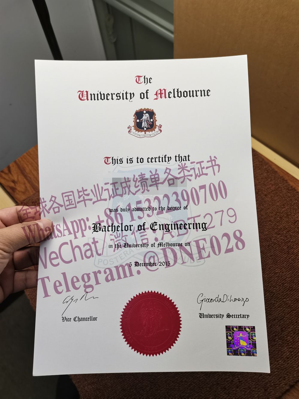 办理购买澳大利亚墨尔本大学毕业证成绩单 办理购买澳大利亚墨尔本大学毕业证成绩单