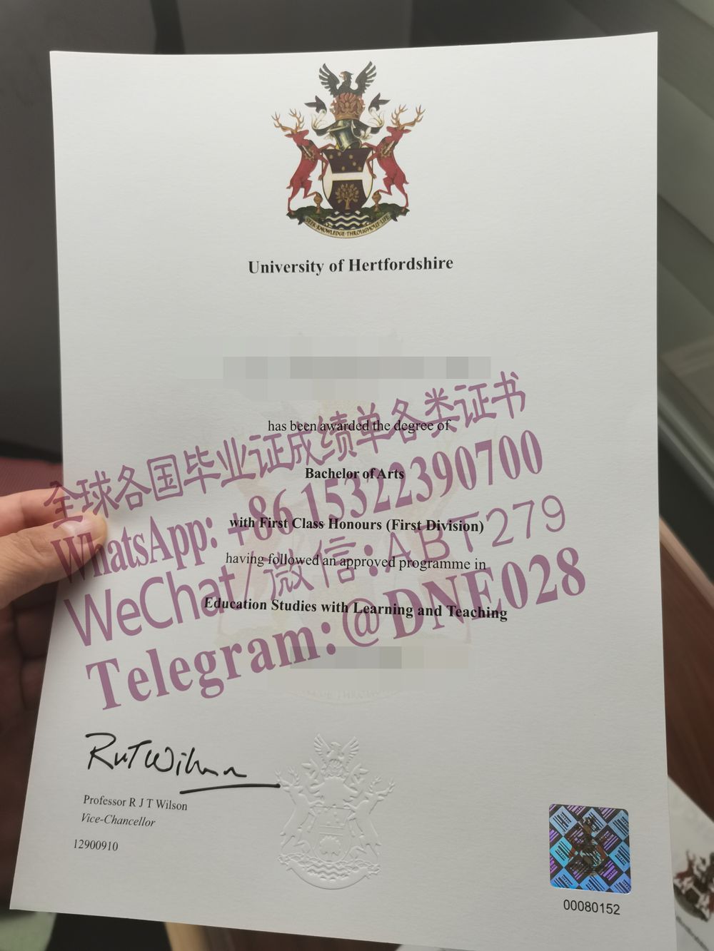 办理购买英国赫特福德大学毕业证成绩单 办理购买英国赫特福德大学毕业证成绩单